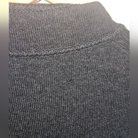 Banana Republic 100% Merino Extrafine Wool Gray Long Line Button-Down Cardigan L - Picture 6 of 13